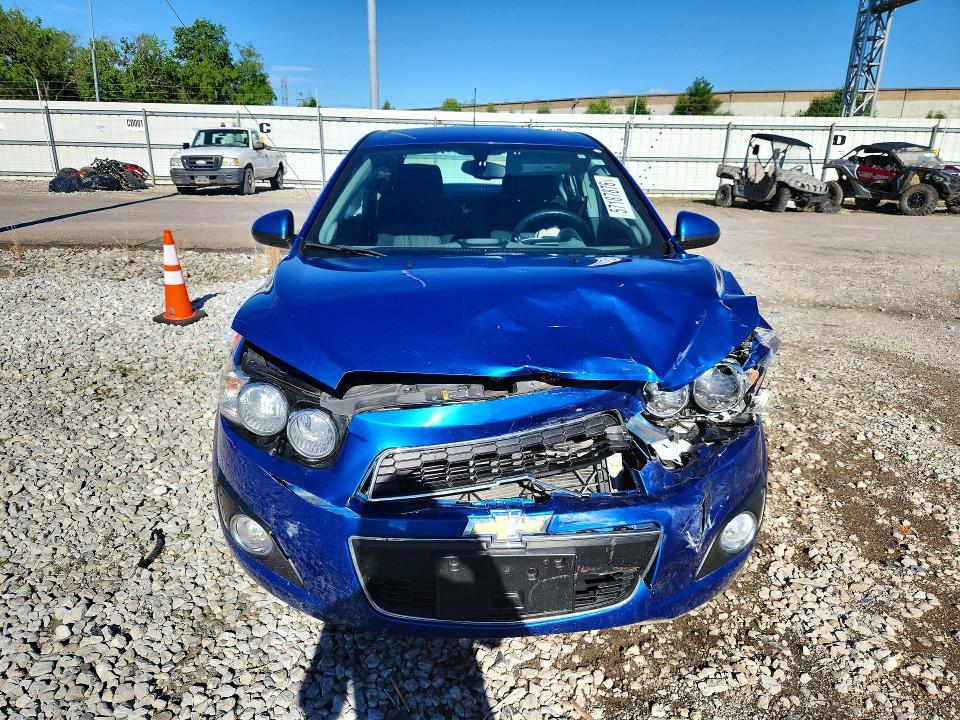 57187876 :رقم المزاد ، 1G1JC5SG6G4163752 vin ، 2016 Chevrolet Sonic مزاد بيع