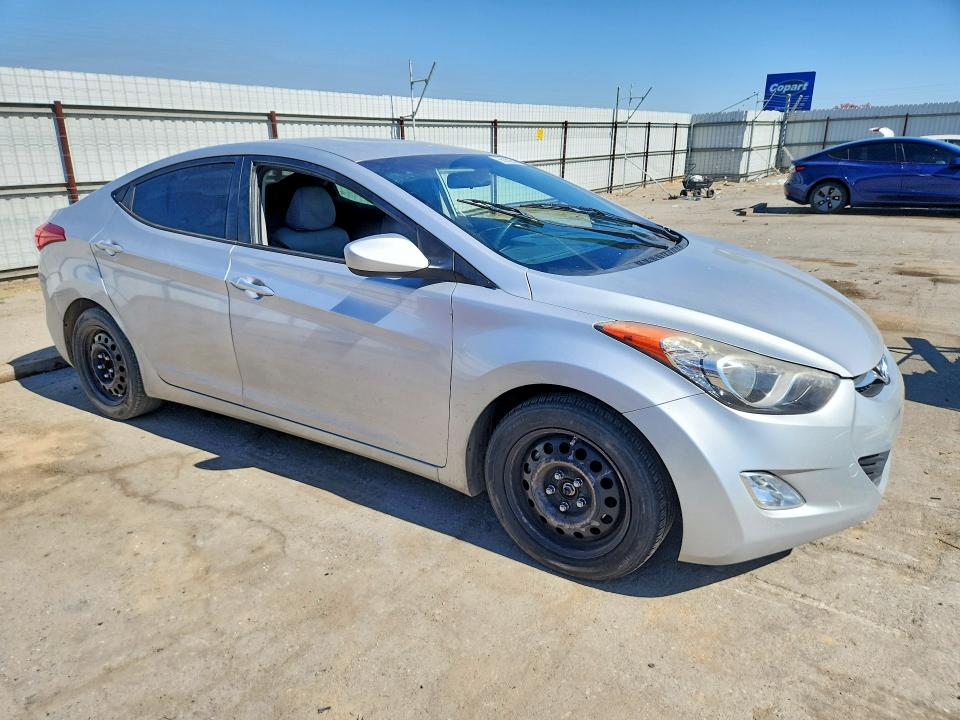 Продажа на аукционе авто 2012 Hyundai Elantra, vin: KMHDH4AE4CU403385, номер лота: 56352556
