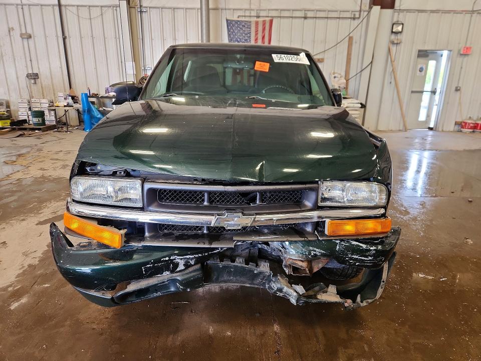 56102566 :رقم المزاد ، 1GCCS145418240433 vin ، 2001 Chevrolet S Truck مزاد بيع