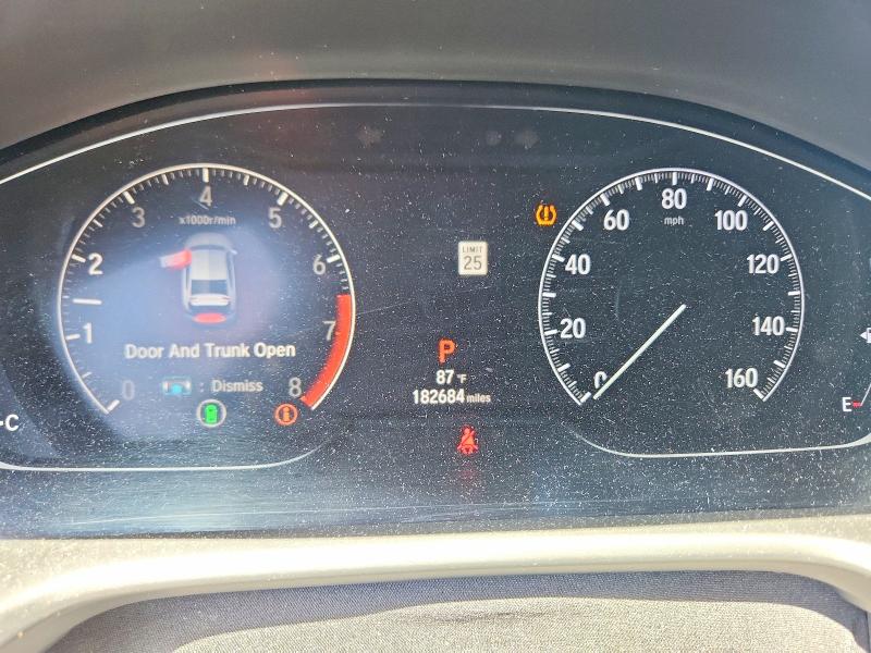 Продажа на аукционе авто 2018 Honda Accord, vin: 1HGCV1F3XJA092012, номер лота: 55926056