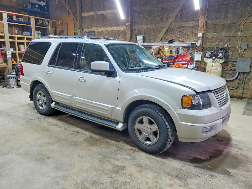 55988686 :رقم المزاد ، 1FMFU205X6LA88354 vin ، 2006 Ford Expedition مزاد بيع