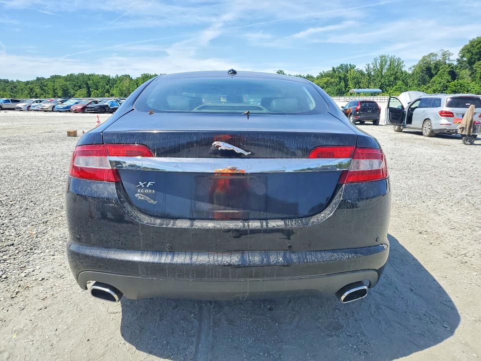 2011 Jaguar Xf მანქანა იყიდება აუქციონზე, vin: SAJWA0FB8BLR87188, აუქციონის ნომერი: 57390566