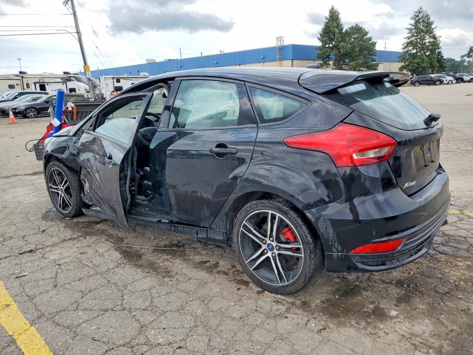 2018 Ford Focus მანქანა იყიდება აუქციონზე, vin: 1FADP3L91JL203719, აუქციონის ნომერი: 58888736