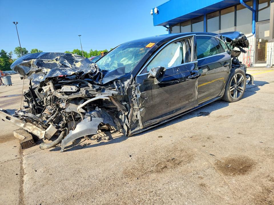 Продаж на аукціоні авто 2017 Audi A4, vin: WAUENAF4XHN002311, номер лоту: 56592656