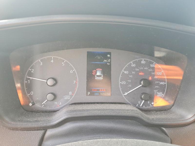 56930206 :رقم المزاد ، 7MUBAABGXPV079129 vin ، 2023 Toyota Corolla Cross مزاد بيع