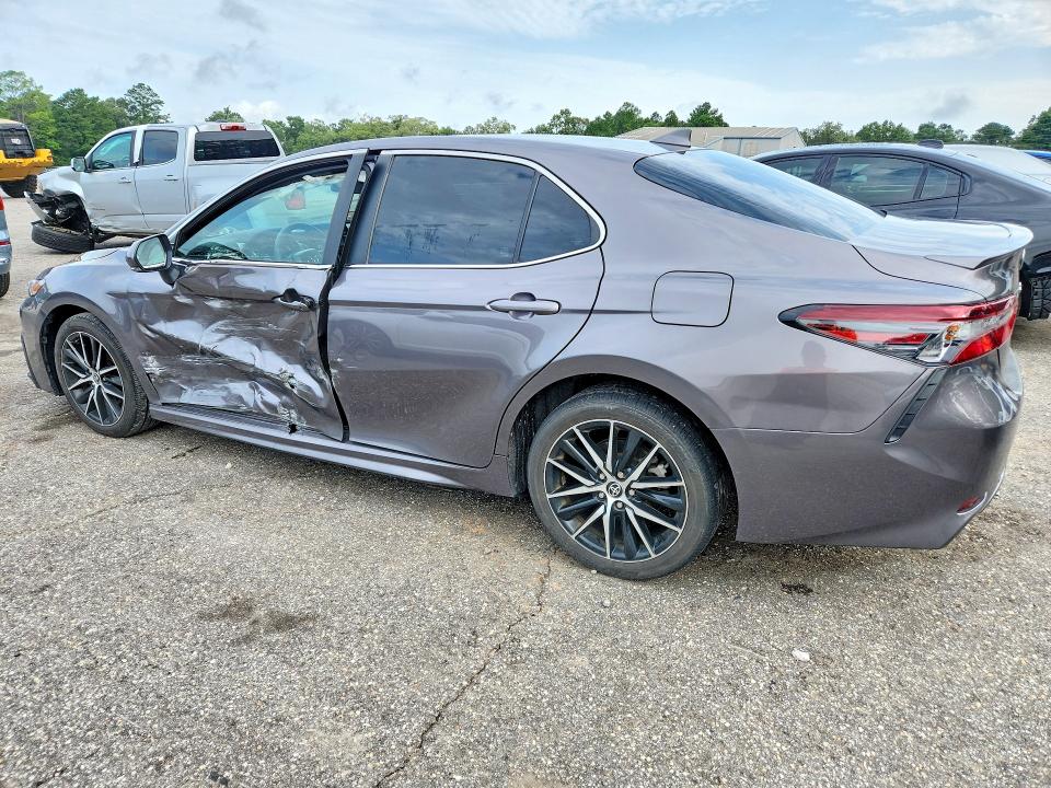 Продажа на аукционе авто 2023 Toyota Camry, vin: 4T1G11AK0PU751521, номер лота: 58804536