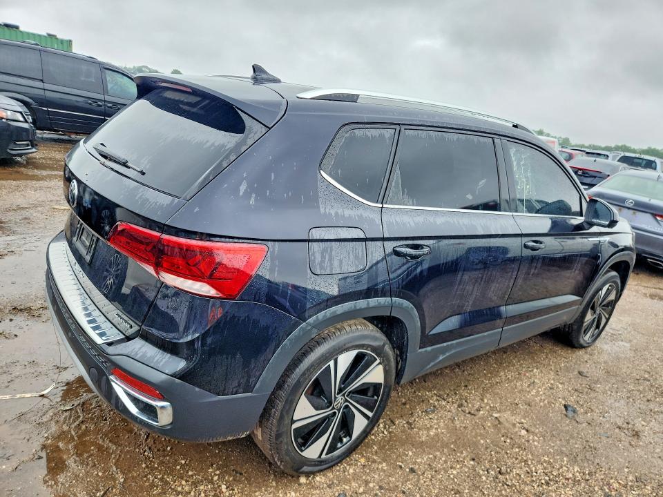 2024 Volkswagen Taos მანქანა იყიდება აუქციონზე, vin: 3VVVX7B26RM027904, აუქციონის ნომერი: 56365186