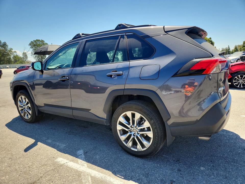 Продаж на аукціоні авто 2021 Toyota Rav4, vin: 2T3A1RFV5MW224715, номер лоту: 57606846