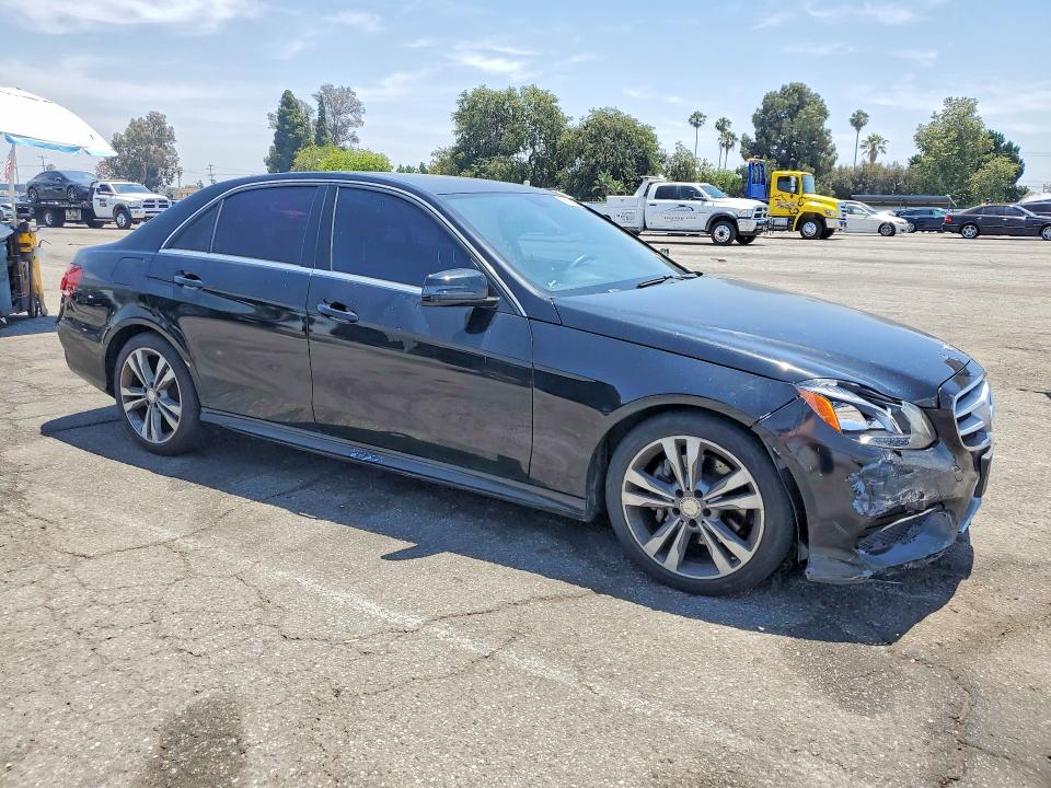 2015 Mercedes-benz E მანქანა იყიდება აუქციონზე, vin: WDDHF5KB5FB109988, აუქციონის ნომერი: 55691856