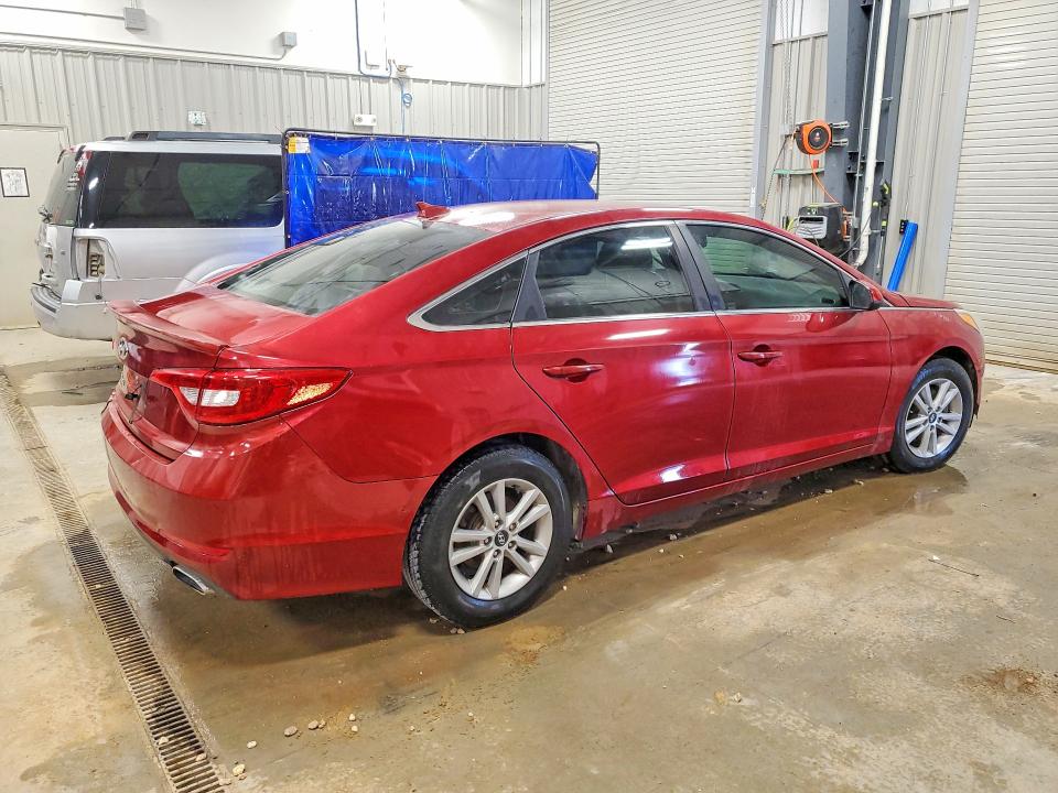 2015 Hyundai Sonata მანქანა იყიდება აუქციონზე, vin: 5NPE24AF4FH176961, აუქციონის ნომერი: 57545316