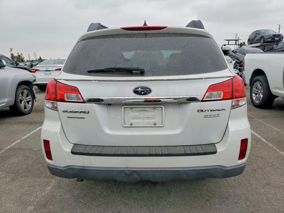 58093146 :رقم المزاد ، 4S4BRBKC0B3444431 vin ، 2011 Subaru Outback مزاد بيع