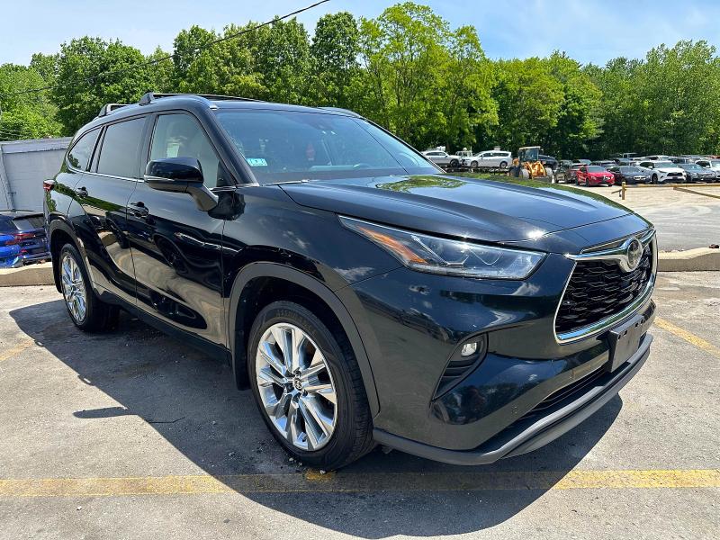 Продаж на аукціоні авто 2023 Toyota Highlander, vin: 5TDKDRBH4PS001390, номер лоту: 52716876
