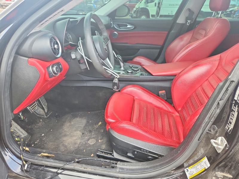 57572416 :رقم المزاد ، ZARFAEEN4H7544406 vin ، 2017 Alfa Romeo Giulia مزاد بيع