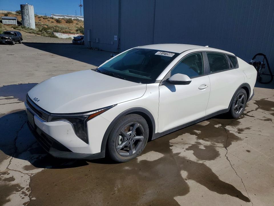 Продажа на аукционе авто 2026 Kia K4, vin: 3KPFT4DE9TE269902, номер лота: 58127206