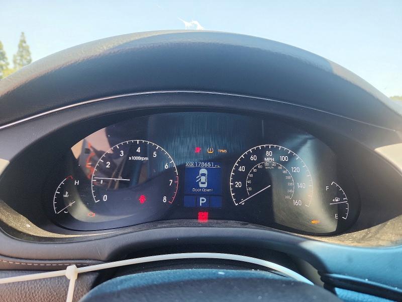 2011 Hyundai Genesis მანქანა იყიდება აუქციონზე, vin: KMHGC4DF2BU129795, აუქციონის ნომერი: 55606896
