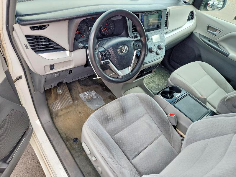 56646686 :رقم المزاد ، 5TDKK3DC3FS619545 vin ، 2015 Toyota Sienna مزاد بيع