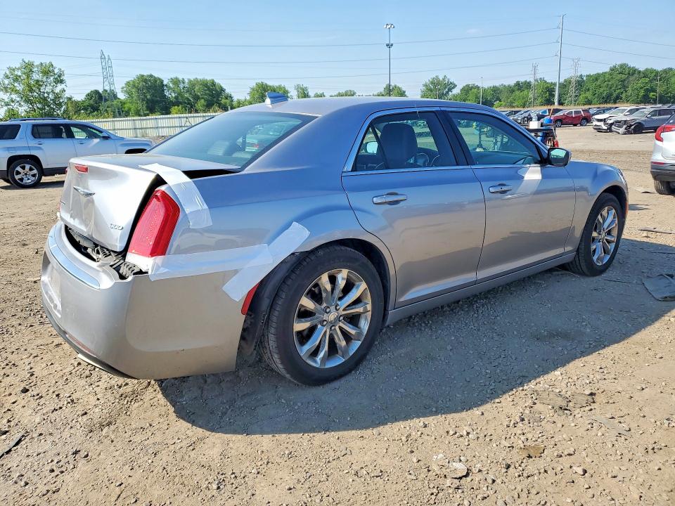 56296036 :رقم المزاد ، 2C3CCARG8FH793244 vin ، 2015 Chrysler 300 مزاد بيع