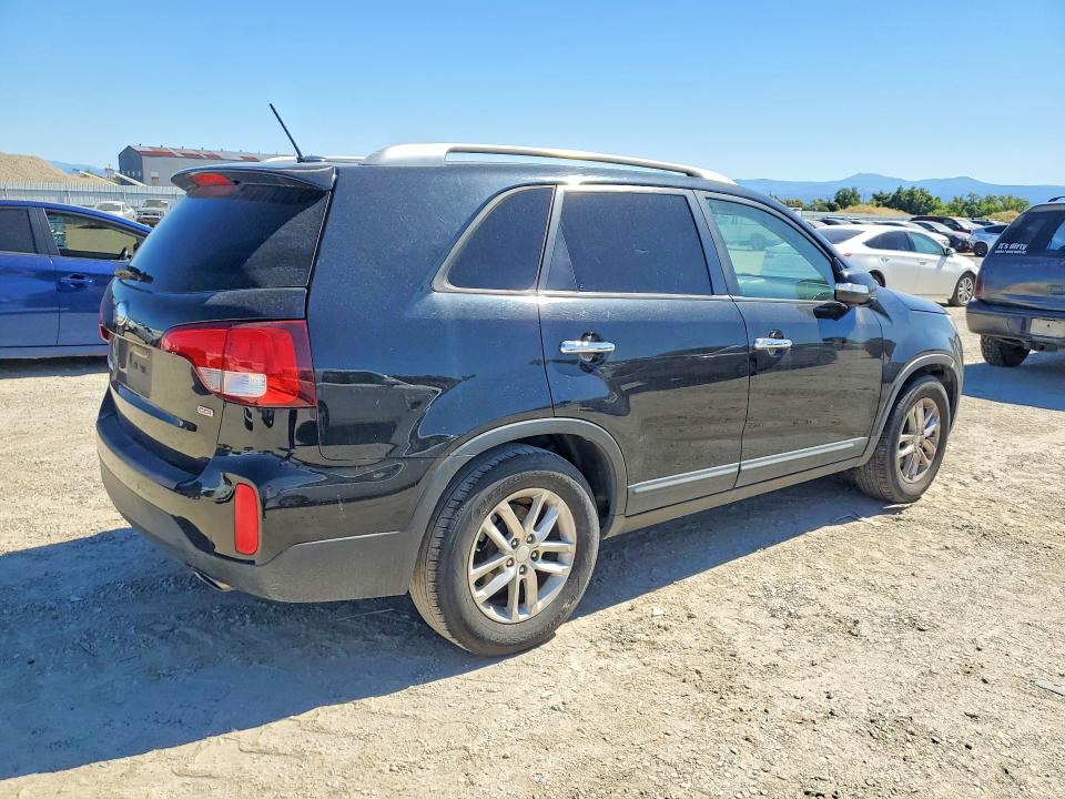 2014 Kia Sorento მანქანა იყიდება აუქციონზე, vin: 5XYKT4A60EG470279, აუქციონის ნომერი: 59307056