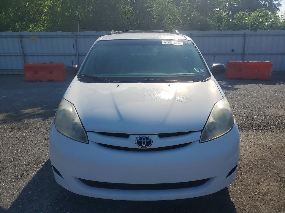 57067426 :رقم المزاد ، 5TDZK23C07S069040 vin ، 2007 Toyota Sienna مزاد بيع
