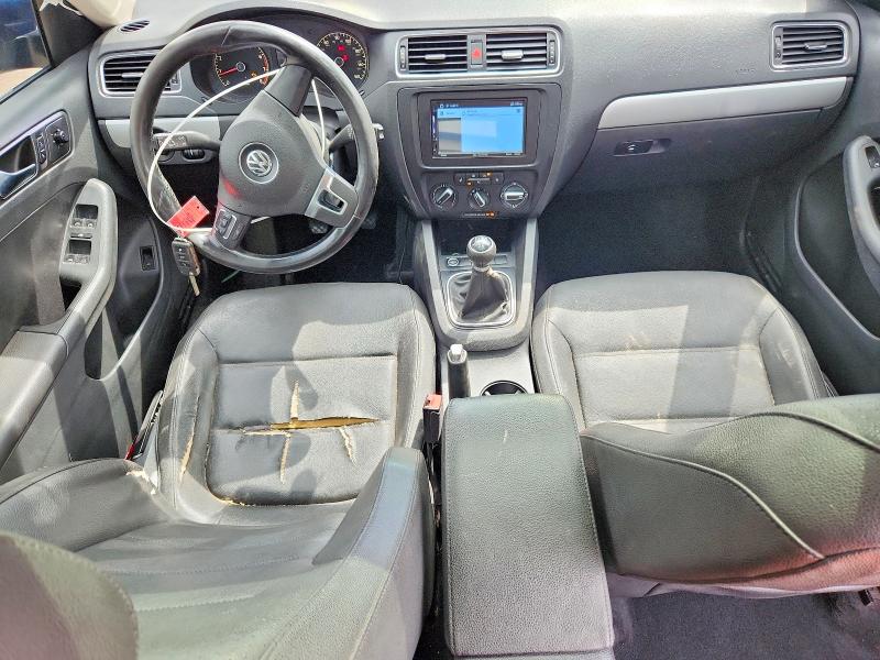 2011 Volkswagen Jetta მანქანა იყიდება აუქციონზე, vin: 3VWGX7AJ7BM072823, აუქციონის ნომერი: 56665906