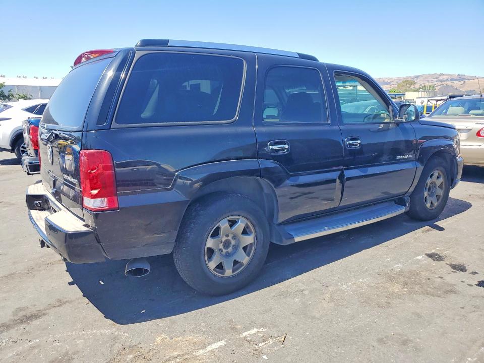 57092096 :رقم المزاد ، 1GYEC63T32R259208 vin ، 2002 Cadillac Escalade مزاد بيع