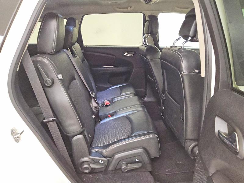 57883056 :رقم المزاد ، 3C4PDCGB5JT145406 vin ، 2018 Dodge Journey مزاد بيع