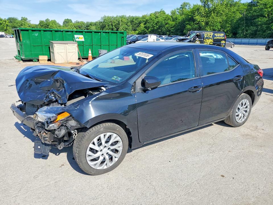 56055656 :رقم المزاد ، 2T1BURHEXHC960073 vin ، 2017 Toyota Corolla مزاد بيع
