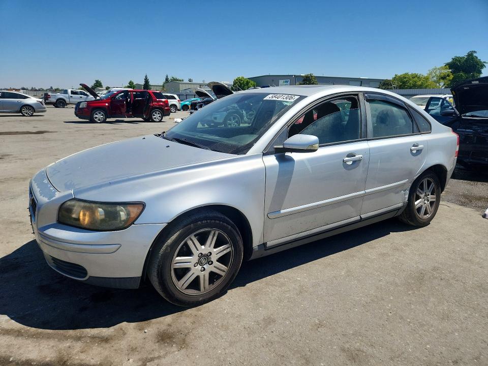 2006 Volvo S40 მანქანა იყიდება აუქციონზე, vin: YV1MS390362181585, აუქციონის ნომერი: 58401306