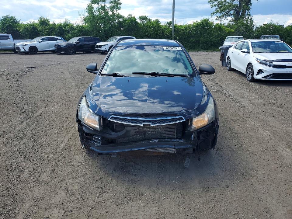 2011 Chevrolet Cruze მანქანა იყიდება აუქციონზე, vin: 1G1PC5SH9B7135826, აუქციონის ნომერი: 58253326