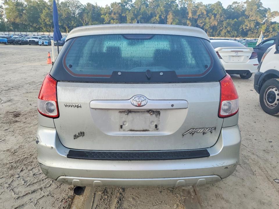 55957726 :رقم المزاد ، 2T1KR32E74C201365 vin ، 2004 Toyota Corolla Matrix مزاد بيع