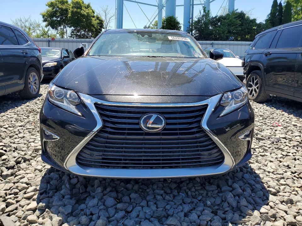 56285296 :رقم المزاد ، 58ABK1GG5HU036092 vin ، 2017 Lexus Es مزاد بيع