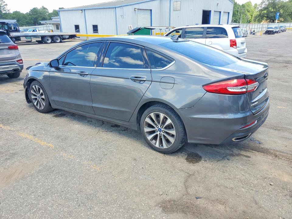 56974806 :رقم المزاد ، 3FA6P0T92LR150217 vin ، 2020 Ford Fusion مزاد بيع