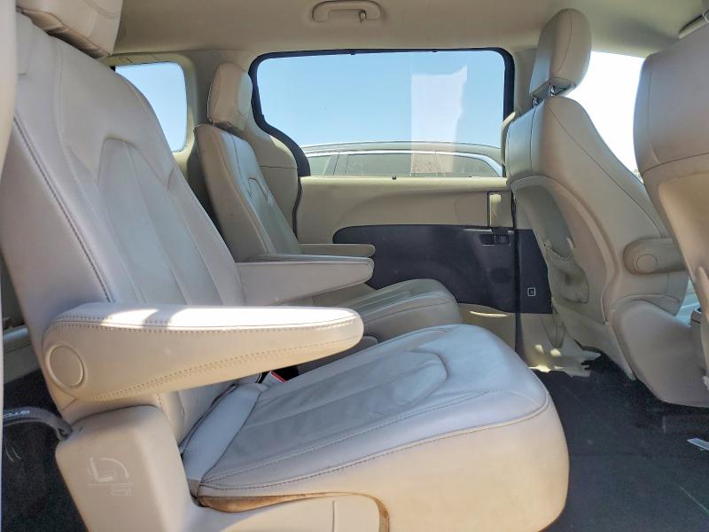 2017 Chrysler Pacifica მანქანა იყიდება აუქციონზე, vin: 2C4RC1BG5HR571015, აუქციონის ნომერი: 56736416