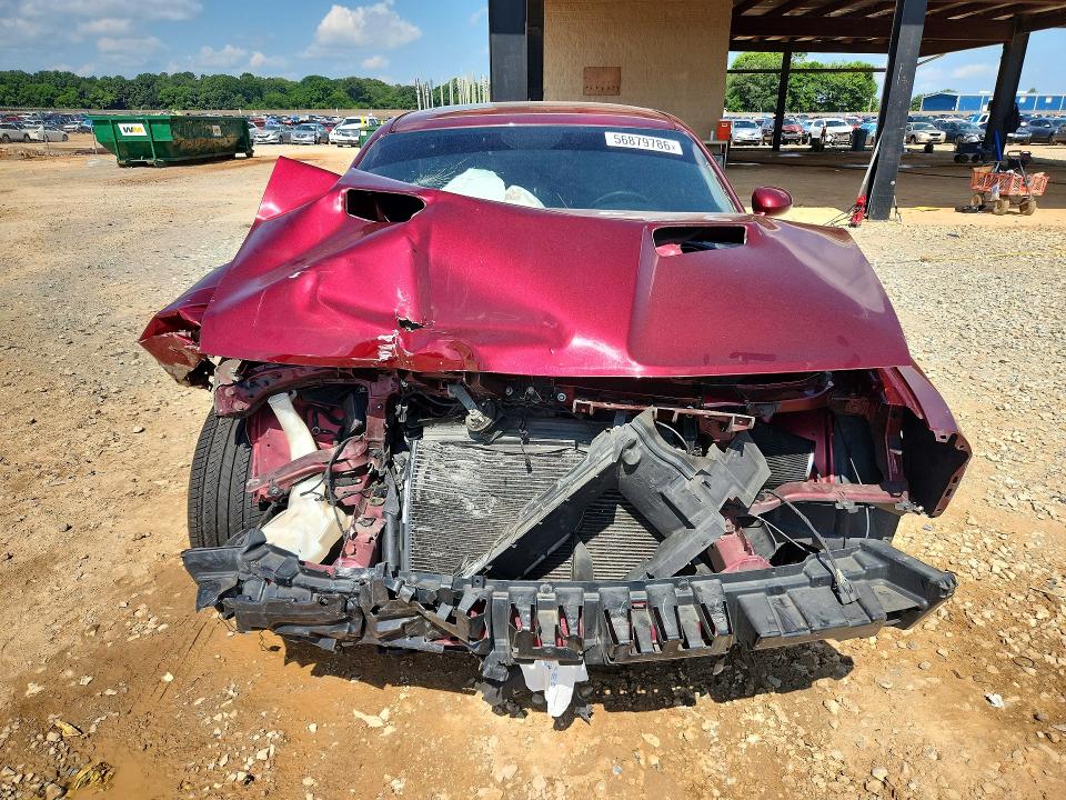 56879786 :رقم المزاد ، 2C3CDZBT5JH259985 vin ، 2018 Dodge Challenger مزاد بيع