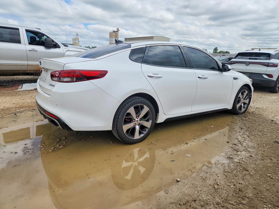2017 Kia Optima მანქანა იყიდება აუქციონზე, vin: 5XXGW4L22HG166905, აუქციონის ნომერი: 57526666