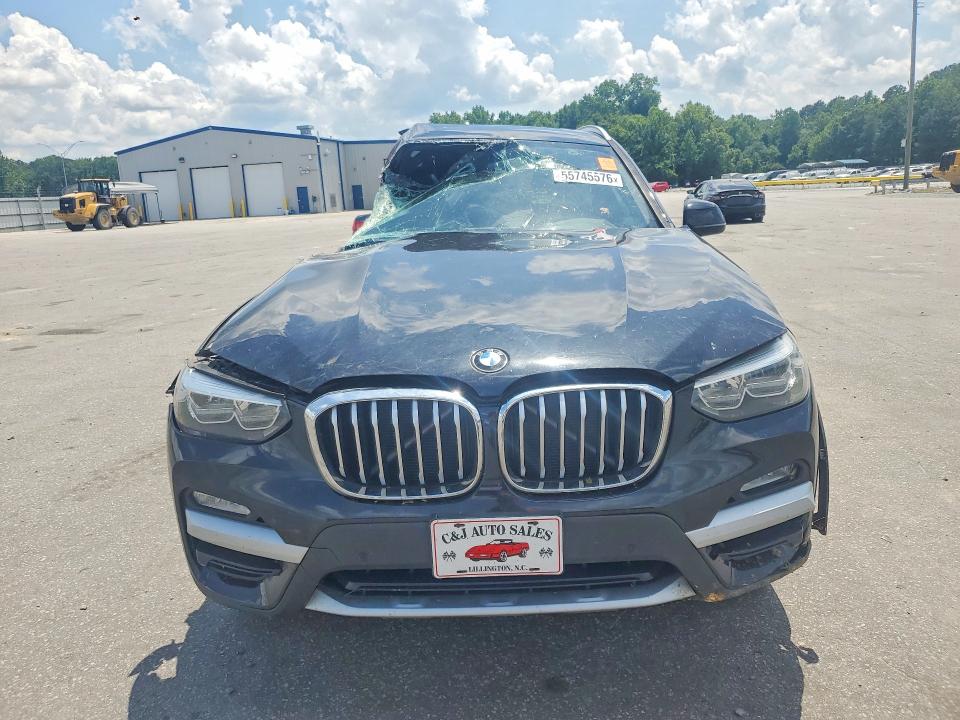 55745576 :رقم المزاد ، 5UXTR9C52JLD74089 vin ، 2018 Bmw X3 مزاد بيع