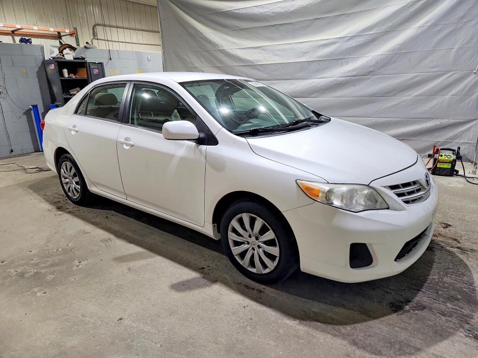 57445776 :رقم المزاد ، 2T1BU4EE5DC013475 vin ، 2013 Toyota Corolla مزاد بيع