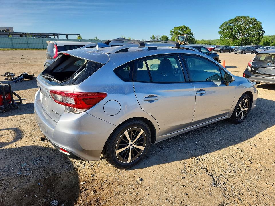 55397586 :رقم المزاد ، 4S3GTAD64L3732354 vin ، 2020 Subaru Impreza مزاد بيع