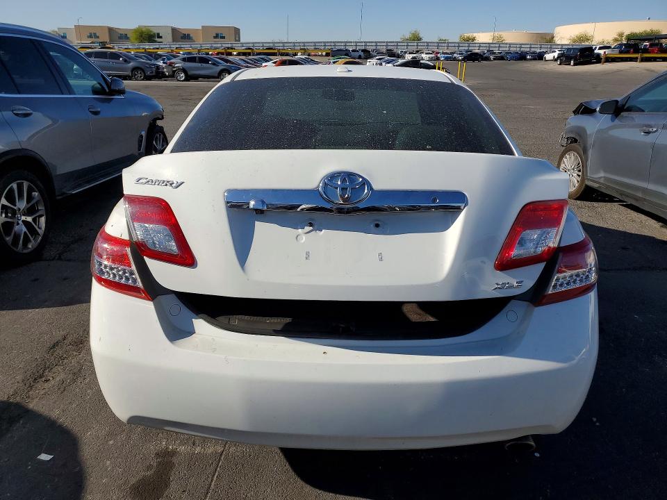 2010 Toyota Camry მანქანა იყიდება აუქციონზე, vin: 4T1BF3EK0AU569794, აუქციონის ნომერი: 56357406