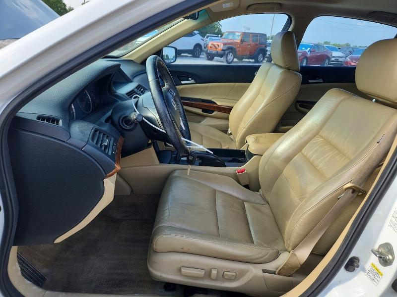55112796 :رقم المزاد ، 1HGCP3F88CA018592 vin ، 2012 Honda Accord مزاد بيع