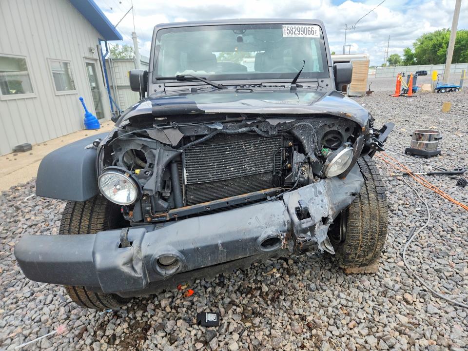 2017 Jeep Wrangler Unlimited მანქანა იყიდება აუქციონზე, vin: 1C4BJWDG3HL750258, აუქციონის ნომერი: 58299066