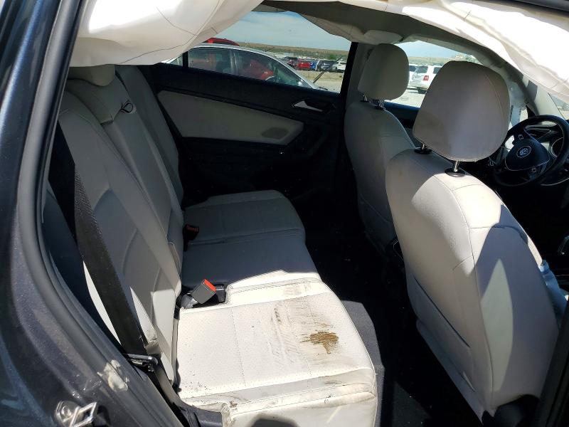 Продажа на аукционе авто 2018 Volkswagen Tiguan, vin: 3VV2B7AX9JM103408, номер лота: 57432576