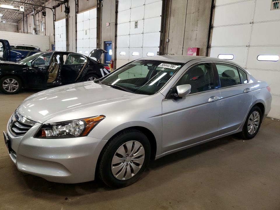 2011 Honda Accord მანქანა იყიდება აუქციონზე, vin: 1HGCP2F35BA121692, აუქციონის ნომერი: 58444786