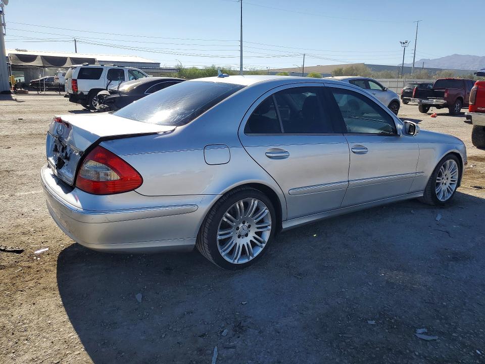 2007 Mercedes-benz E მანქანა იყიდება აუქციონზე, vin: WDBUF72X97B114983, აუქციონის ნომერი: 56681486