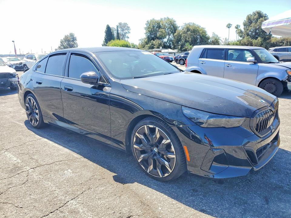 57034646 :رقم المزاد ، WBA43FJ09RCS16495 vin ، 2024 Bmw 530 مزاد بيع