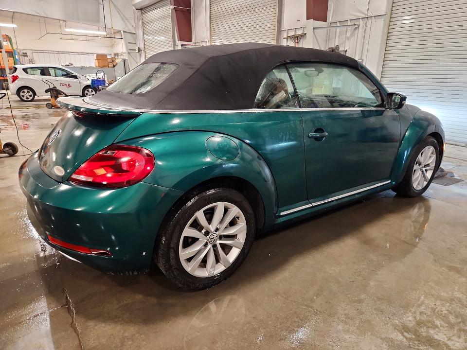 Продажа на аукционе авто 2017 Volkswagen Beetle, vin: 3VW517AT2HM809946, номер лота: 57914996