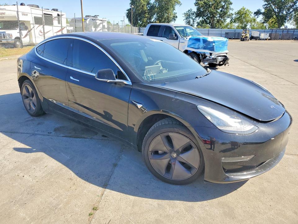 Продаж на аукціоні авто 2018 Tesla Model 3, vin: 5YJ3E1EA8JF172768, номер лоту: 56449686