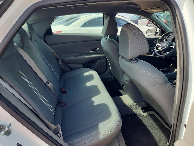 2021 Hyundai Elantra მანქანა იყიდება აუქციონზე, vin: 5NPLM4AG8MH034782, აუქციონის ნომერი: 55885656