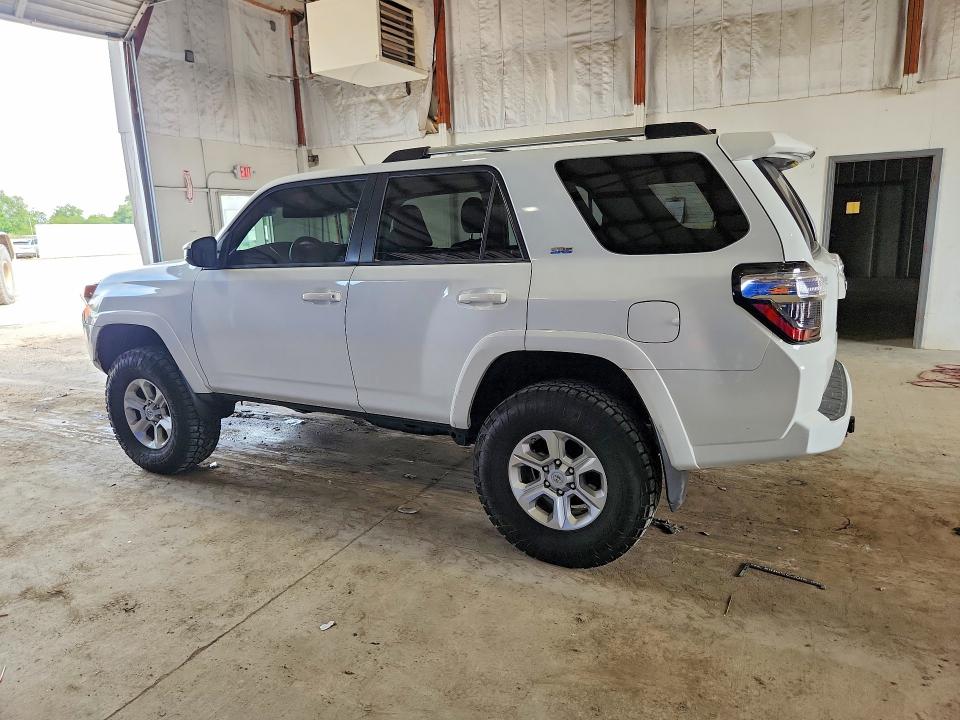 2020 Toyota 4runner მანქანა იყიდება აუქციონზე, vin: JTEBU5JR3L5802360, აუქციონის ნომერი: 56673616