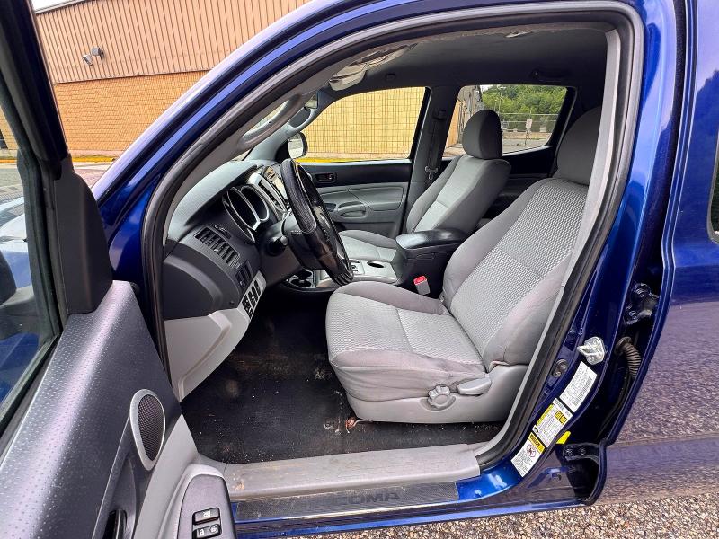 2015 Toyota Tacoma მანქანა იყიდება აუქციონზე, vin: 3TMLU4EN6FM200996, აუქციონის ნომერი: 57740376